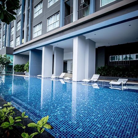 Baan Kiang Fah Apartment By Patcha HHQ Exteriör bild